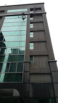 台新建國北路大樓外牆清洗(中山區)