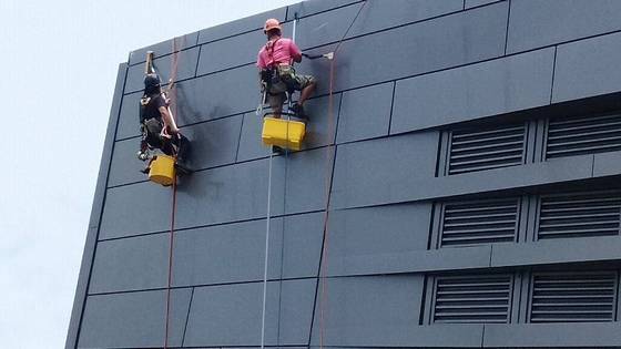 高雄大樓外牆清洗