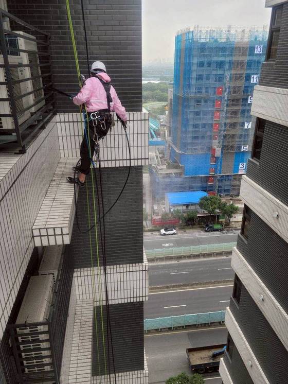 五股社區外牆清洗