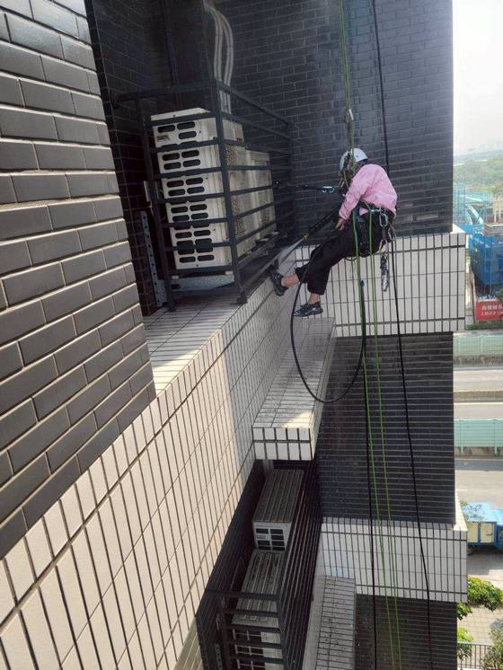 五股社區外牆清洗